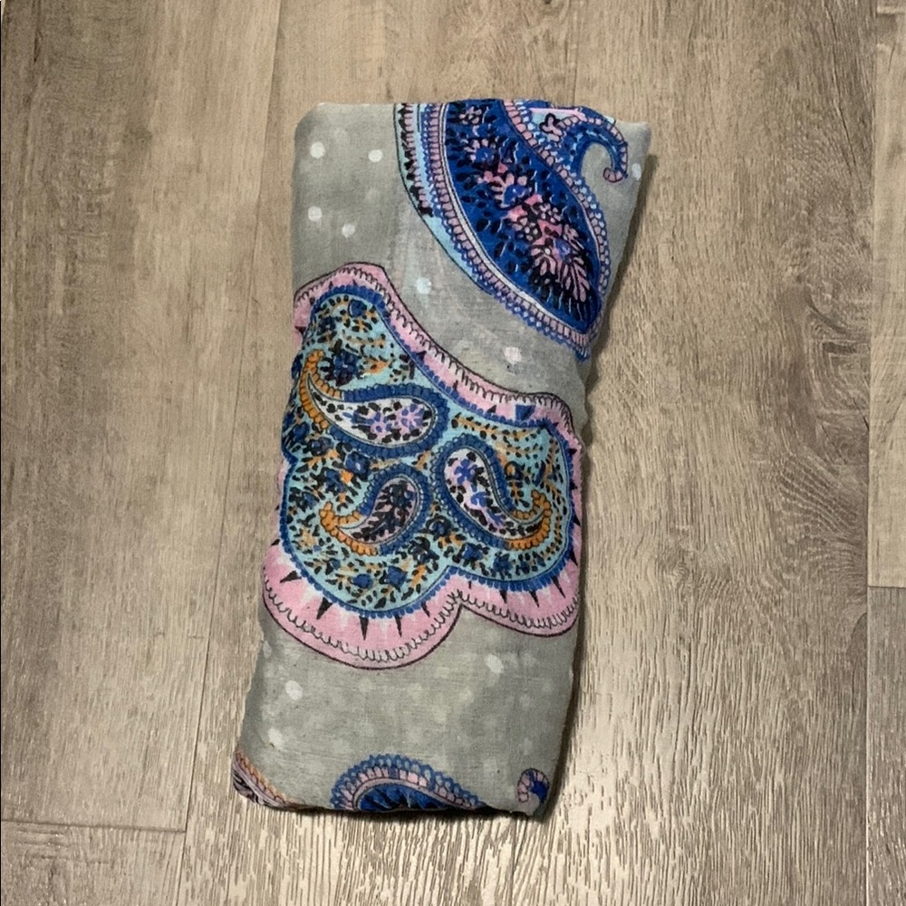 Paisley Print Gray Scarf